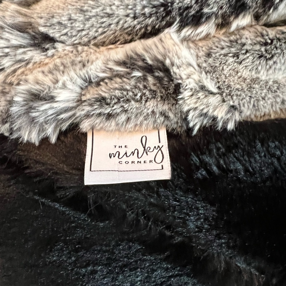 Black and Gray couture Minky Throw Blanket